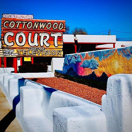 Cottonwood Court Motel Santa Fe Exterior photo