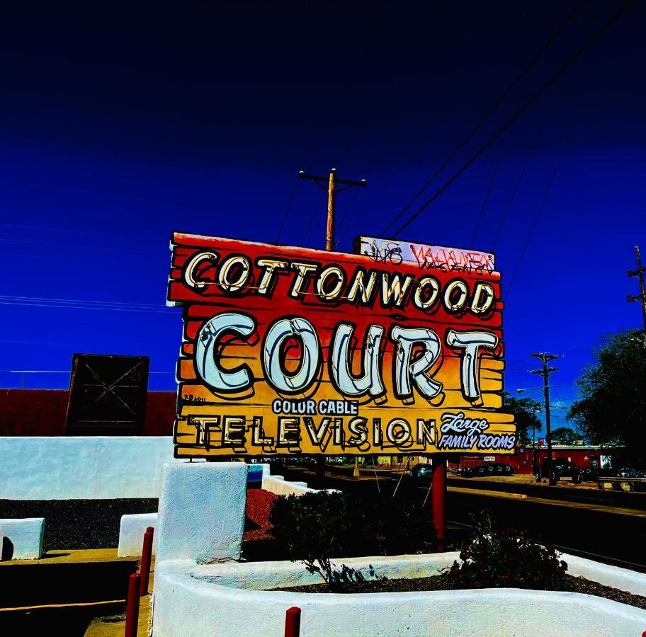 Cottonwood Court Motel Santa Fe Exterior photo